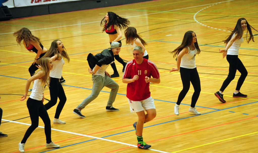 Futsal Edzők – Játékvezetők 8-5 MK Gála