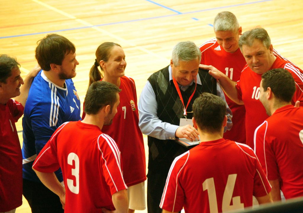 Futsal Edzők – Játékvezetők 8-5 MK Gála