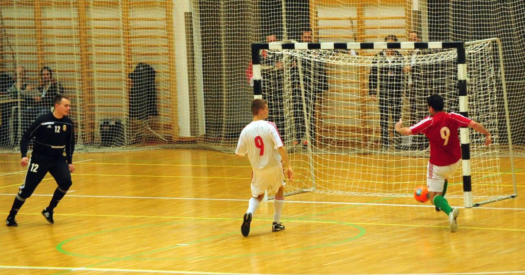 Futsal Edzők – Játékvezetők 8-5 MK Gála