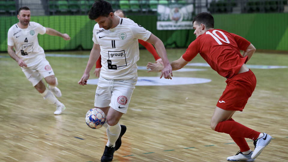 Döntetlennel jutott a Final Fourba a Mezei-Vill