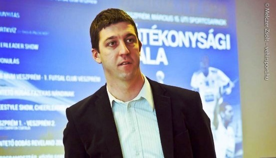 Nincs hiányérzete az elnöknek