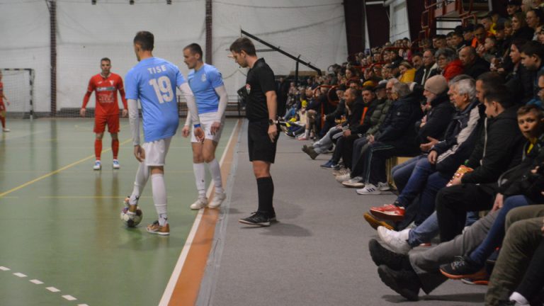 Teltház és MVFC győzelem Tiszaföldváron