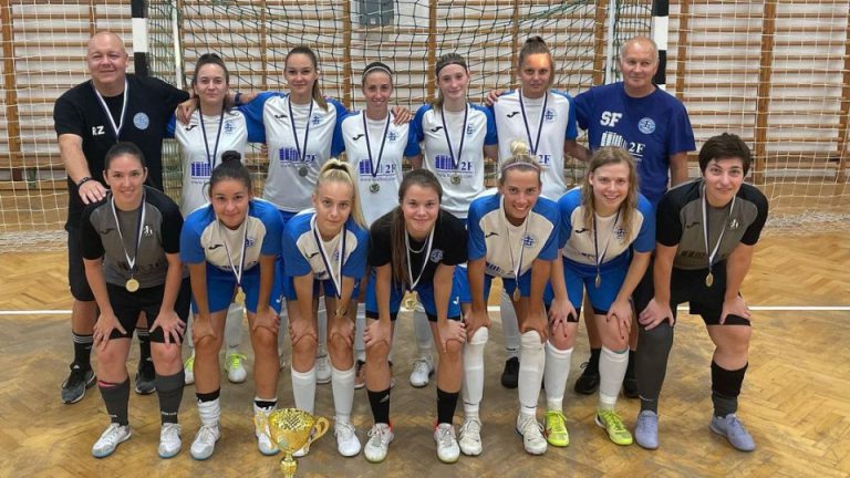 Otthon tartotta a Thelena Kupát a Tolna-Mözs futsalcsapata
