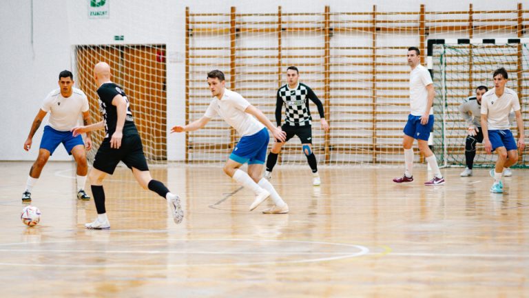Magabiztos Pécs győzelem Tolnán