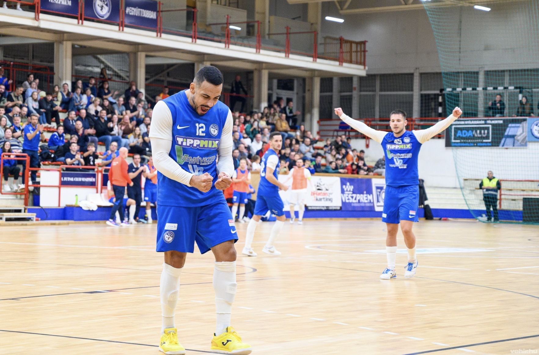 NYOLCAT VÁGOTT AZ ÚJONCNAK A VESZPRÉM