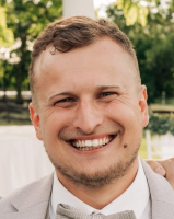 MOLNÁR EDVÁRD