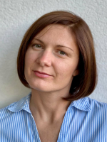 MONTAG ESZTER ANNA