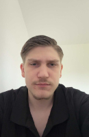SZÜCS BARNA