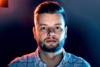 BOROSS TAMÁS