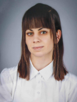 LÁSZLÓ NOA KIARA