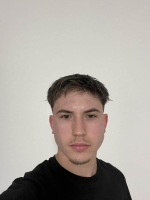 KUTAS ÁRON