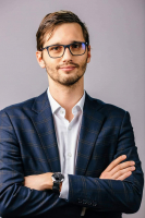 GÁBOR ZOLTÁN