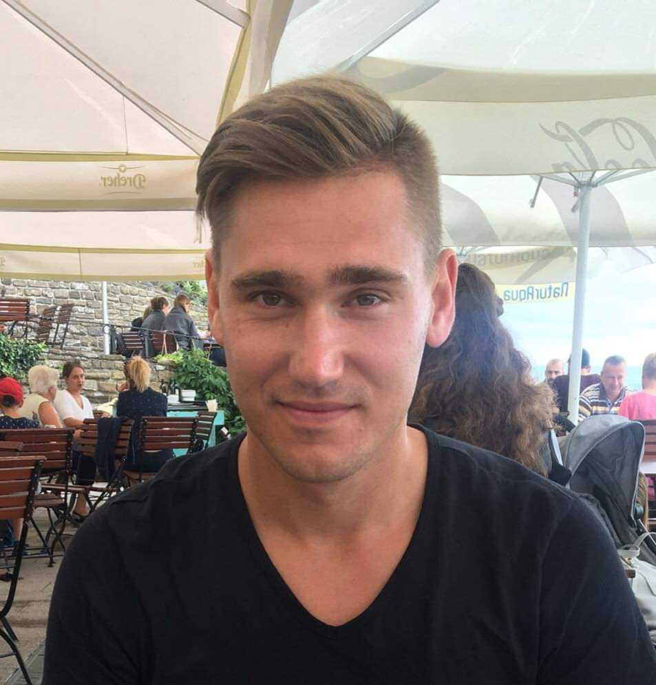 GYALOG BALÁZS