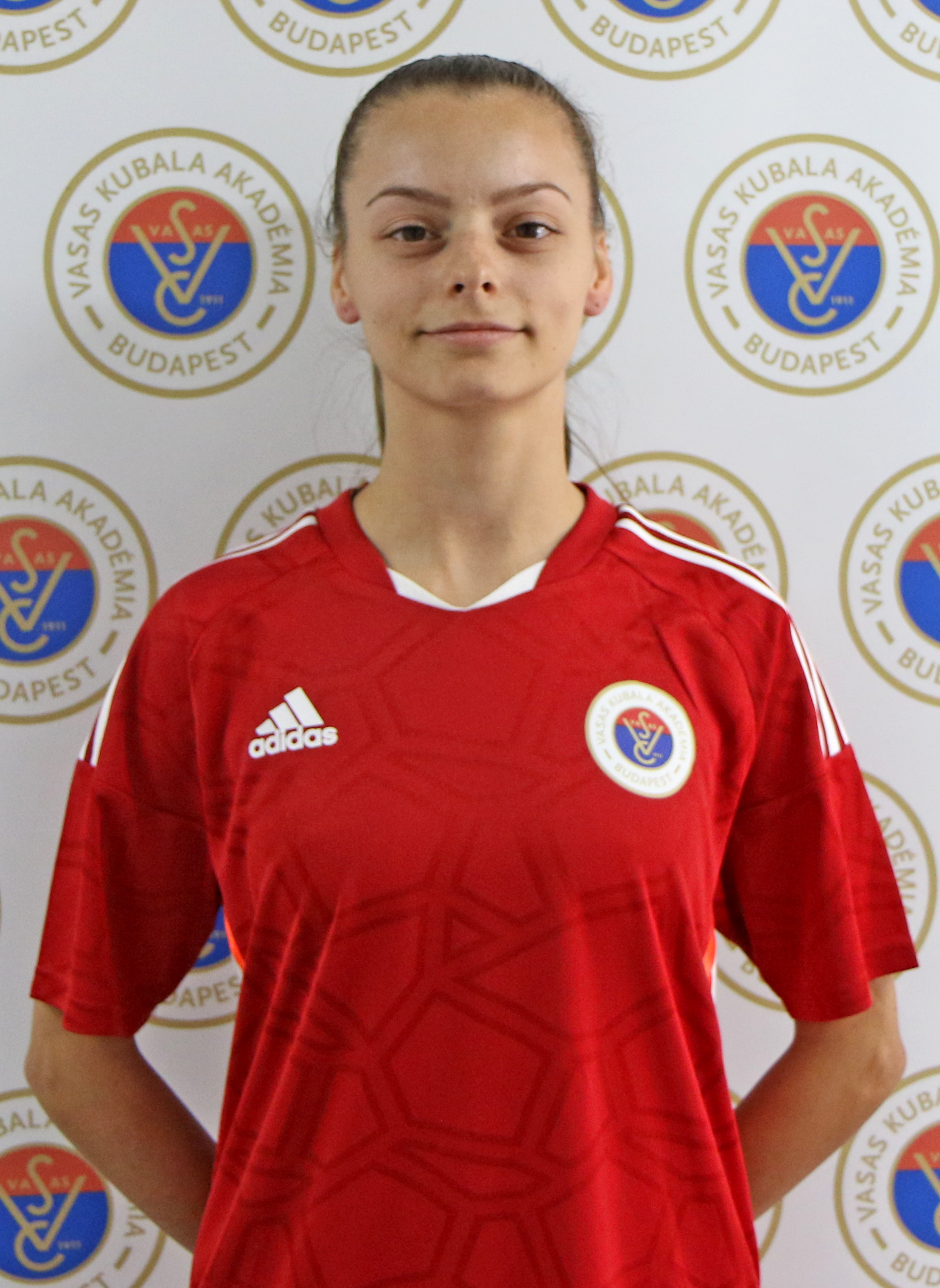 KOVÁCS SZABINA ORSOLYA