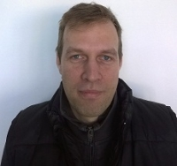 OSZTRÓCZKI ZSOLT