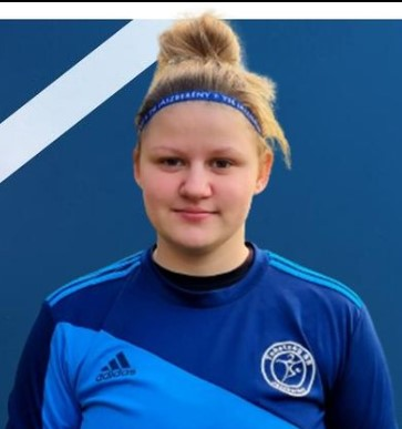 FARKAS  VIVIEN