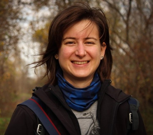 SASVÁRI ANNABELLA