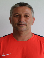 ÉLŐ TIBOR