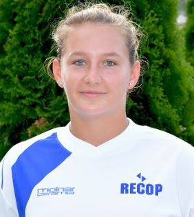 PAPP LAURA