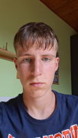LÁSZLÓ ZSOMBOR DÁVID