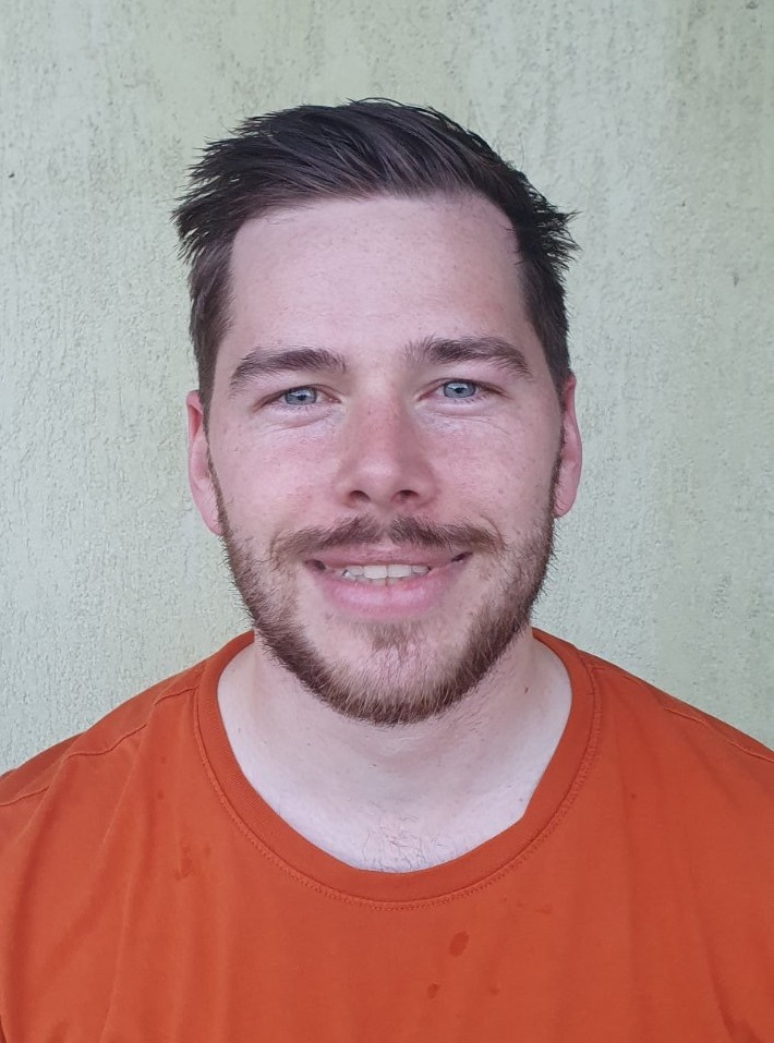 FARKAS TAMÁS