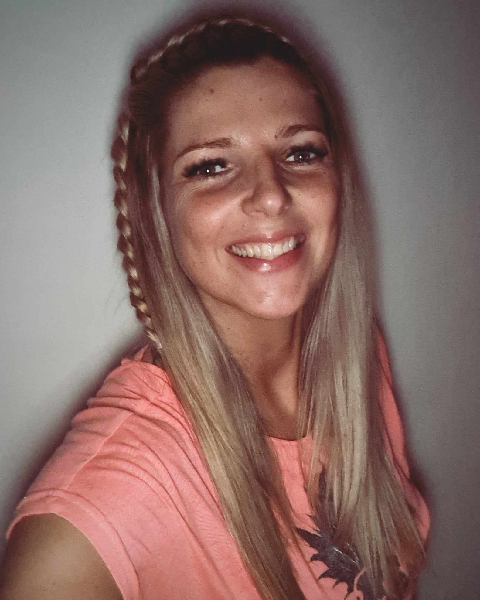 DR. KAPINYA DIÁNA