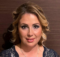 MOLNÁR VIVIEN